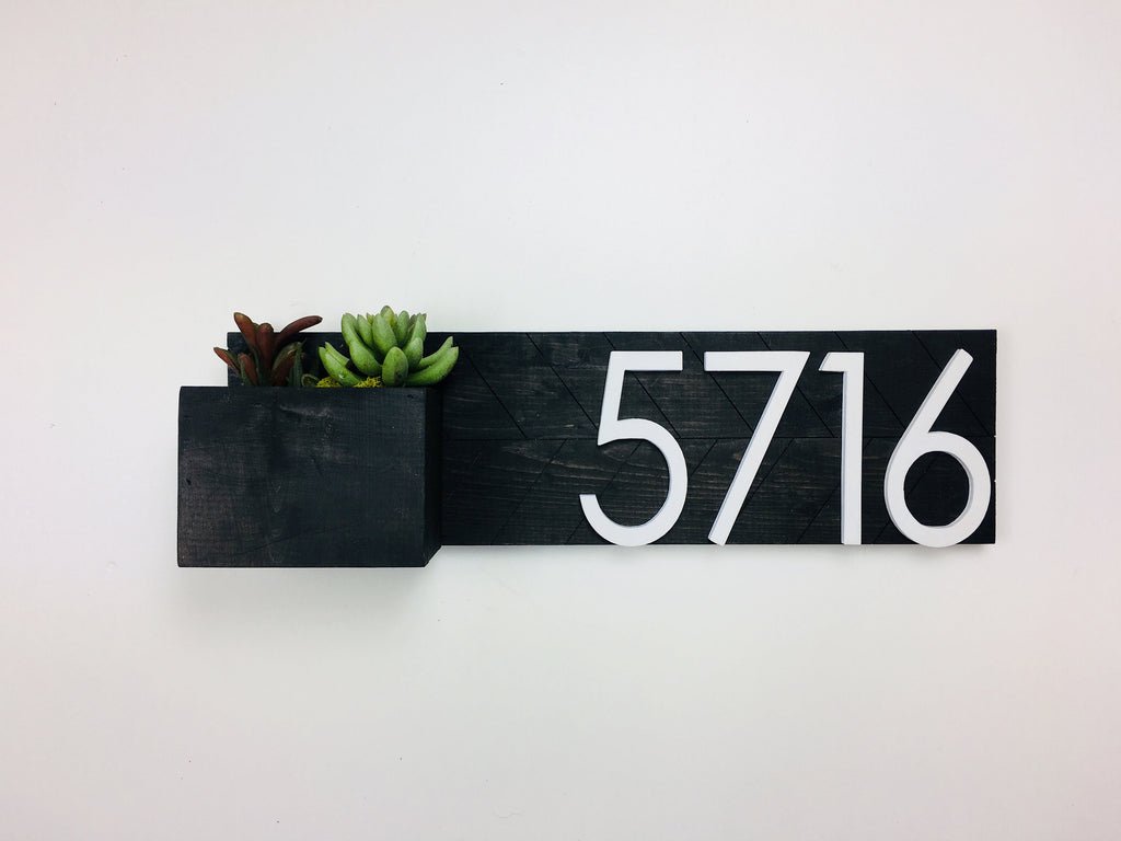 Teton Address Plaque with Planter, wood house number yard sign, Numbers Personalized House Numbers house number sign chevron horizontal