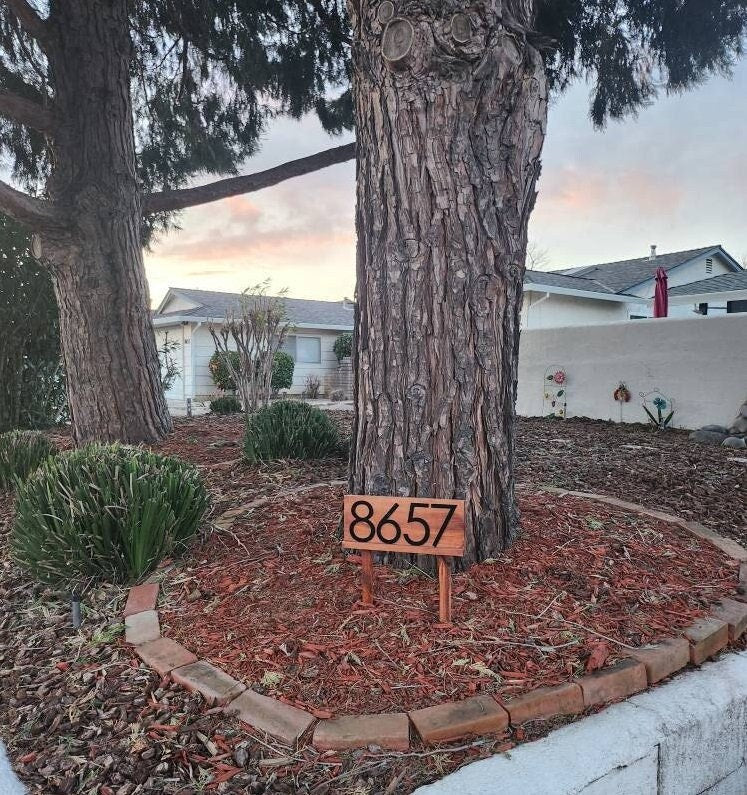 Benson lawn address sign with stakes, yard address plaque for house entryway, modern house numbers for outside, large personalized numbers