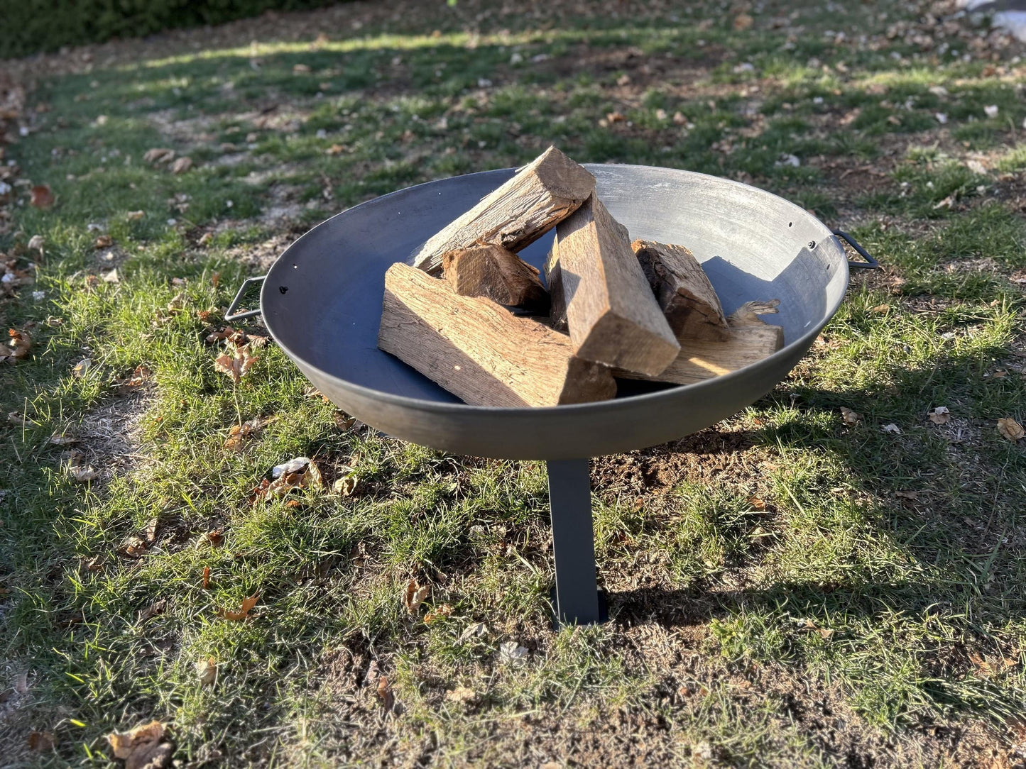 Steel Fire Pit Bowl: Outdoor Patio Fire Kettle (24/30/34 inch)